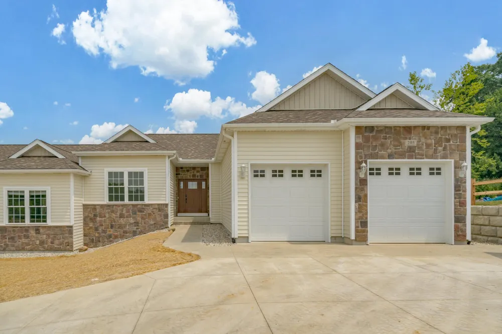 205 Ridgeview Drive Battle Creek, MI 49015
