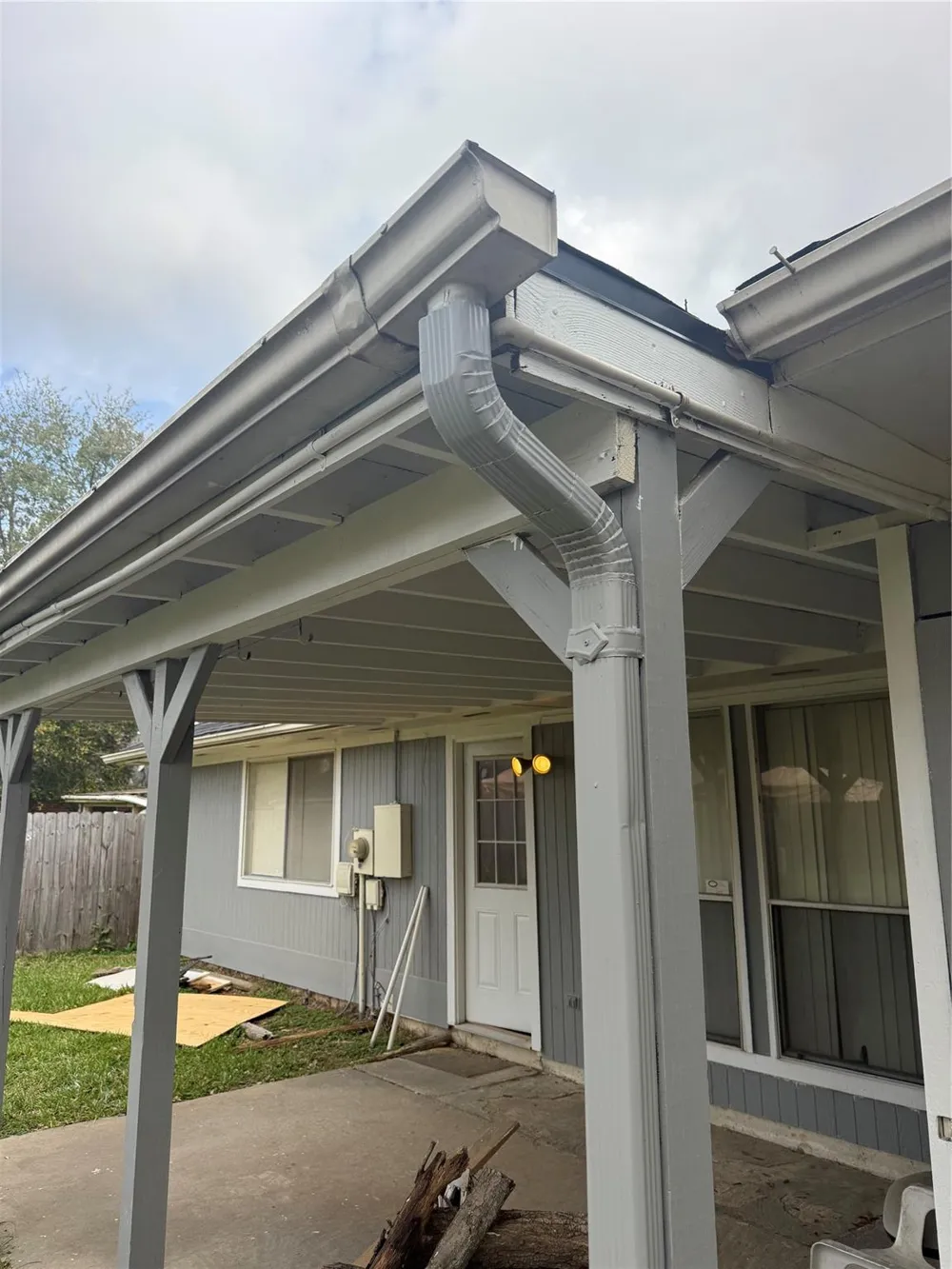 16611 Parliament Dr South Houston, TX 77083