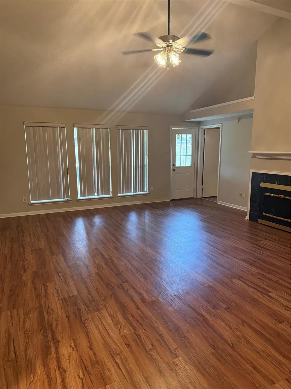 16611 Parliament Dr South Houston, TX 77083