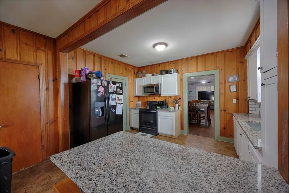309 Anderson Street Schulenburg, TX 78956