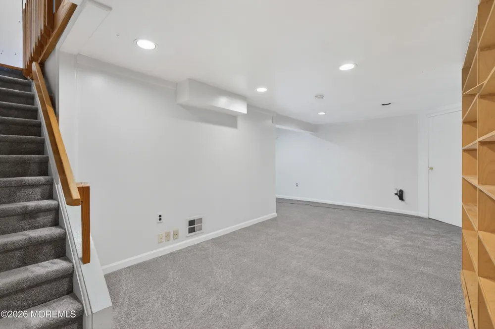 525 Fairfield Road East Windsor, NJ 08520