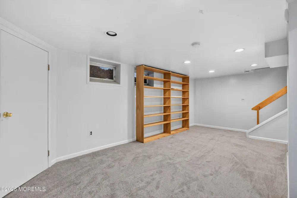 525 Fairfield Road East Windsor, NJ 08520