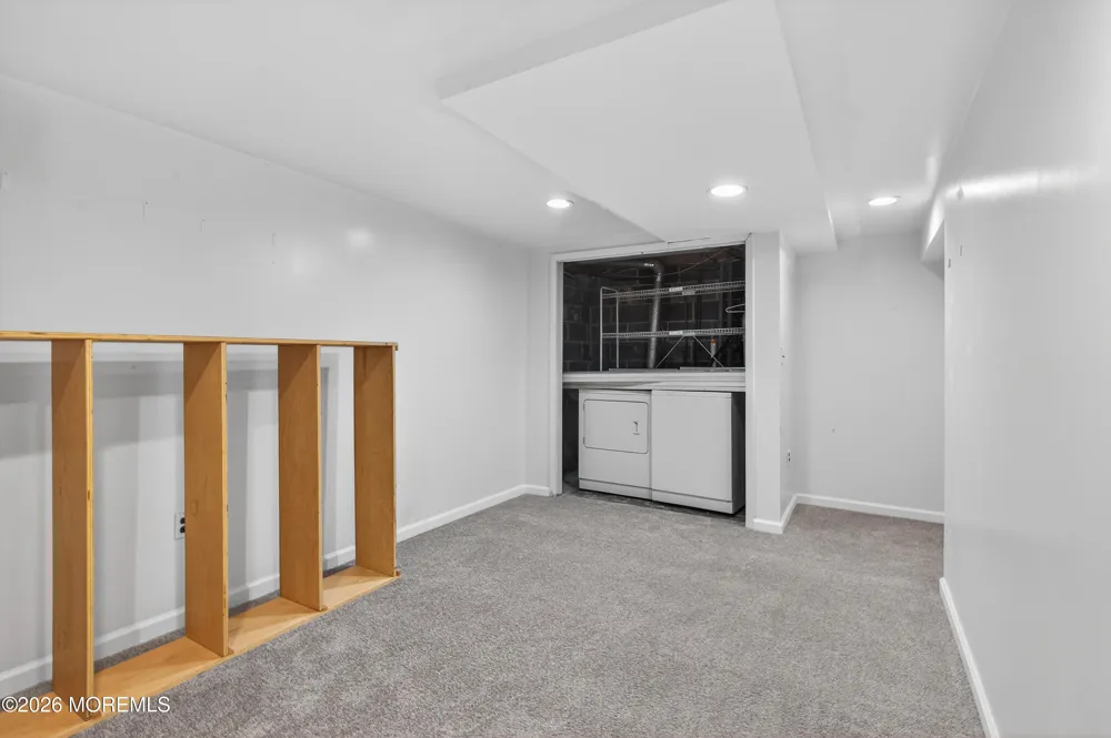 525 Fairfield Road East Windsor, NJ 08520