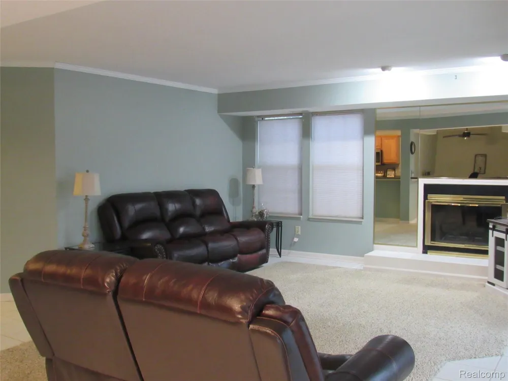 3565 S Port Cove Drive #63 Waterford Charter Township, MI 48328