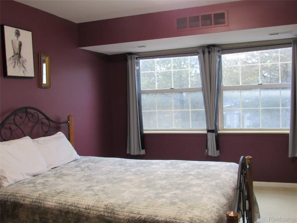 3565 S Port Cove Drive #63 Waterford Charter Township, MI 48328