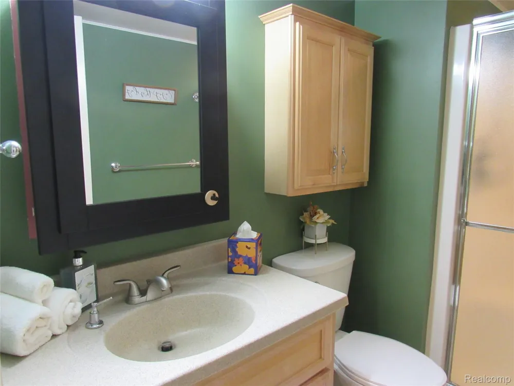 3565 S Port Cove Drive #63 Waterford Charter Township, MI 48328