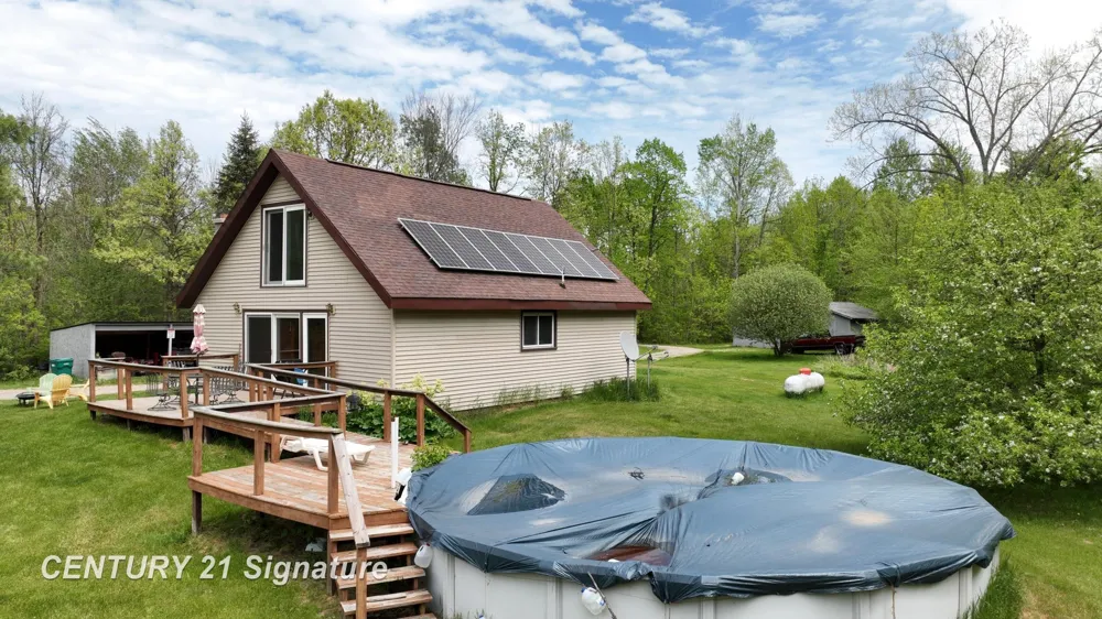 150 E Winegars Road Hay Township, MI 48624