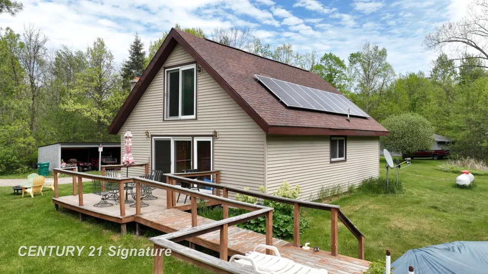150 E Winegars Road Hay Township, MI 48624