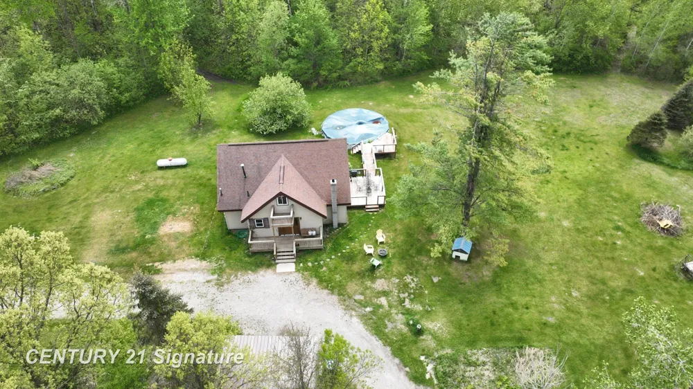150 E Winegars Road Hay Township, MI 48624