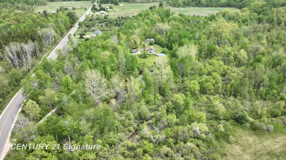 150 E Winegars Road Hay Township, MI 48624