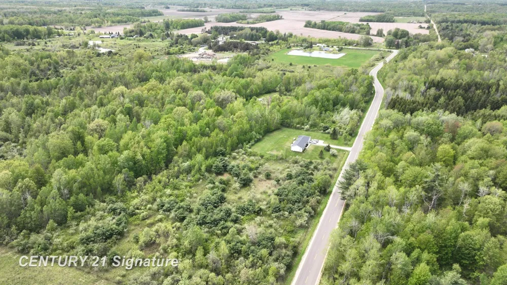 150 E Winegars Road Hay Township, MI 48624