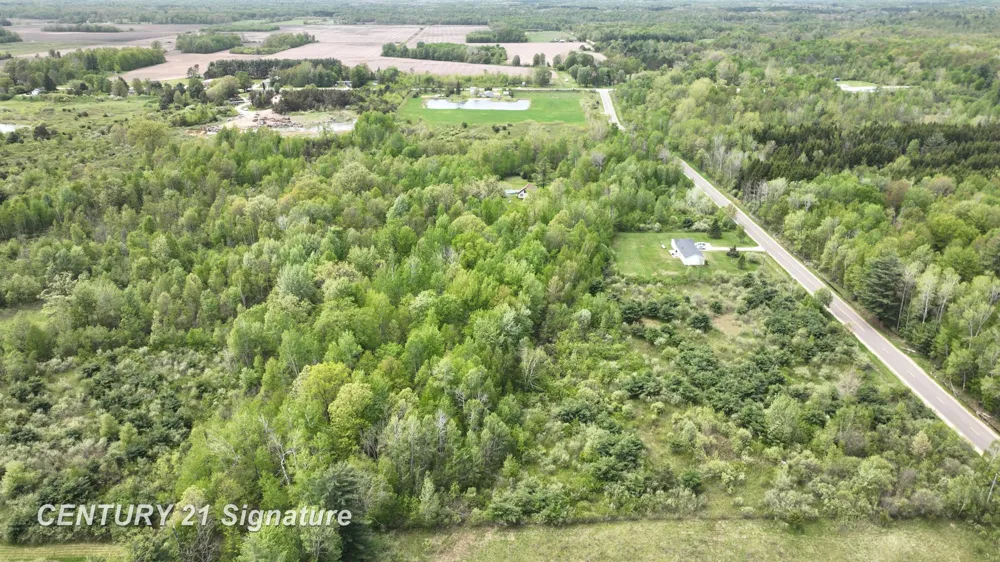 150 E Winegars Road Hay Township, MI 48624