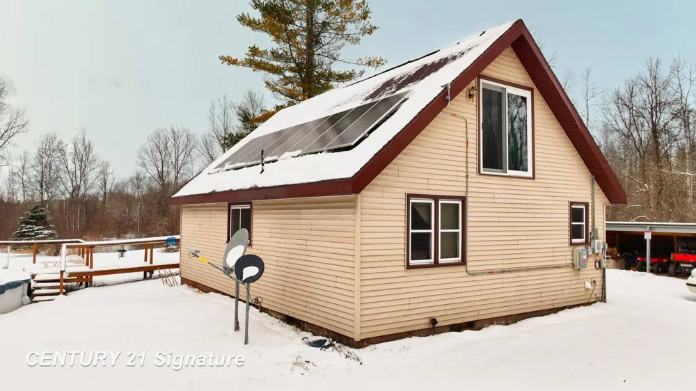150 E Winegars Road Hay Township, MI 48624