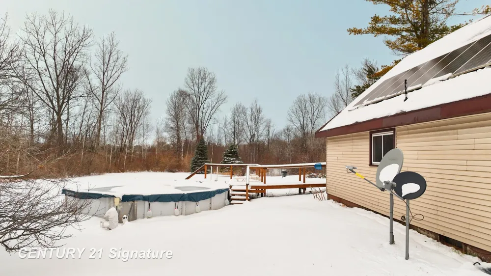 150 E Winegars Road Hay Township, MI 48624