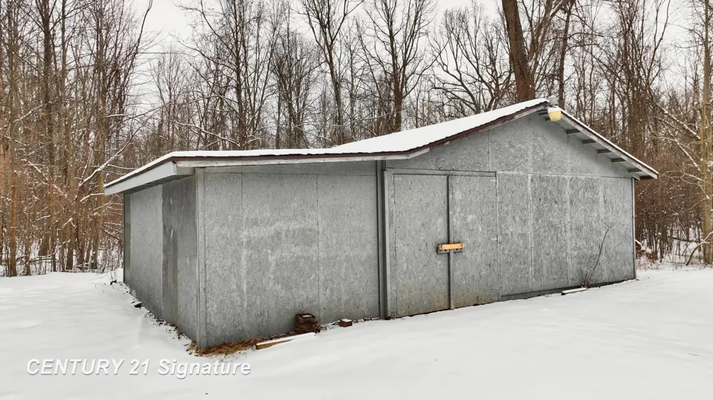 150 E Winegars Road Hay Township, MI 48624