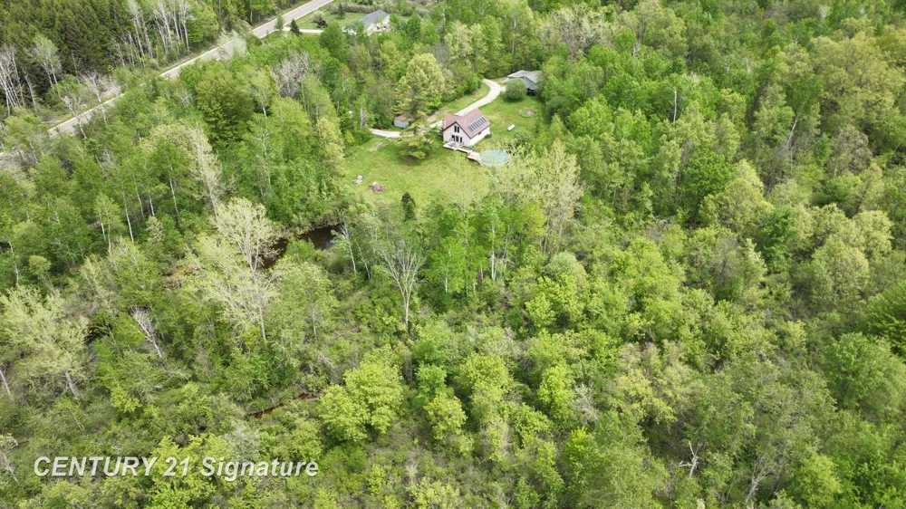 150 E Winegars Road Hay Township, MI 48624