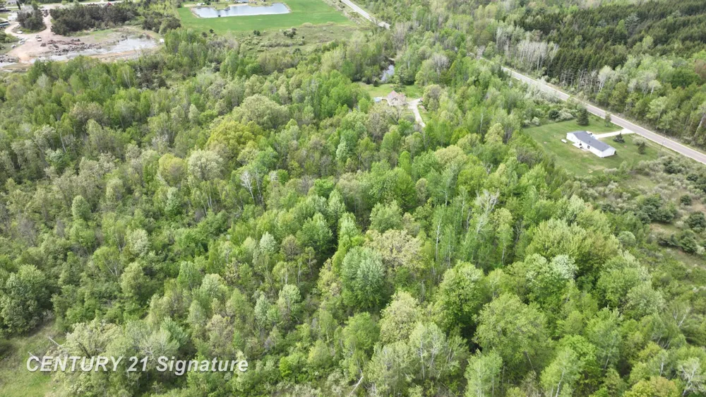 150 E Winegars Road Hay Township, MI 48624