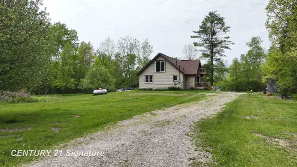 150 E Winegars Road Hay Township, MI 48624