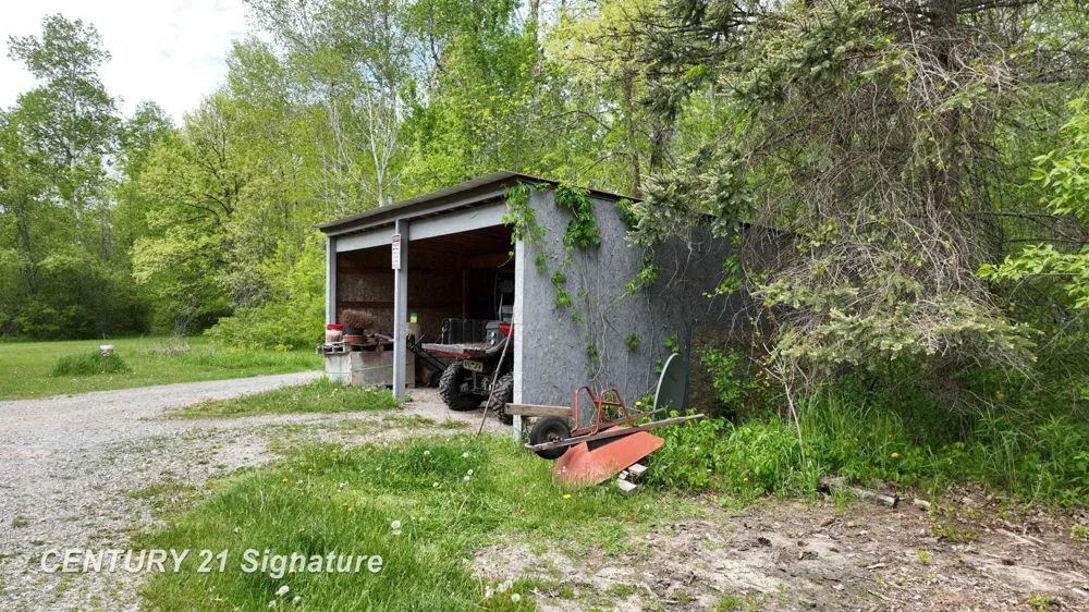 150 E Winegars Road Hay Township, MI 48624