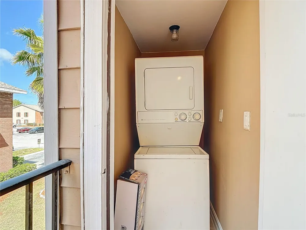 21038 VOYAGER BOULEVARD #8 Land O Lakes, FL 34638