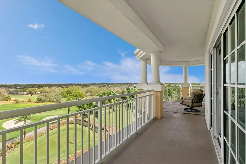 7593 GATHERING DRIVE #401 Reunion, FL 34747