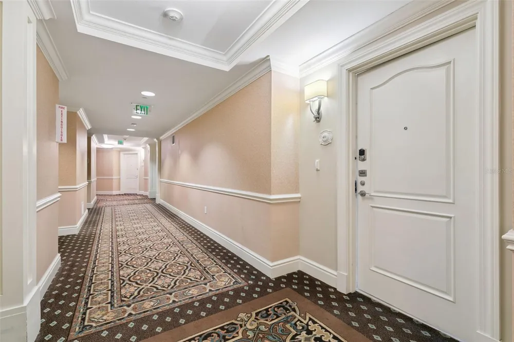 7593 GATHERING DRIVE #401 Reunion, FL 34747
