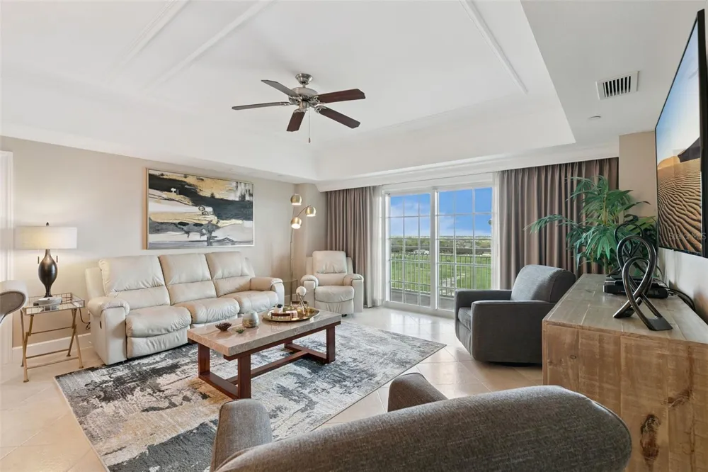 7593 GATHERING DRIVE #401 Reunion, FL 34747