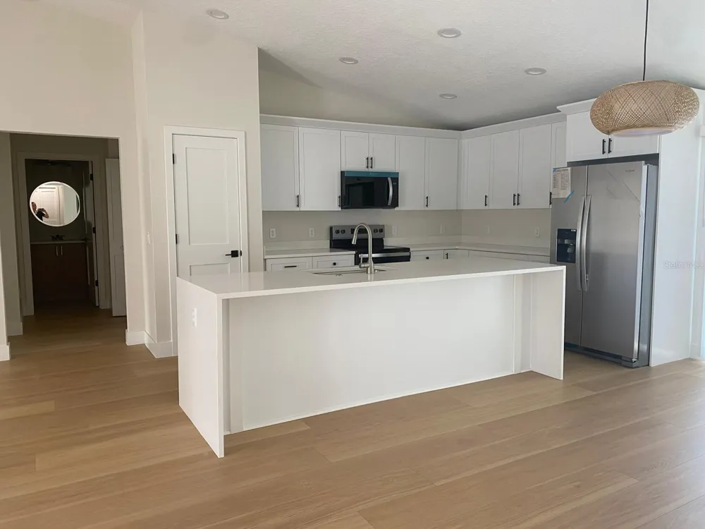 895 S CEDAR AVENUE Orange City, FL 32763