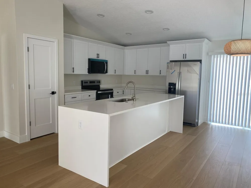 895 S CEDAR AVENUE Orange City, FL 32763
