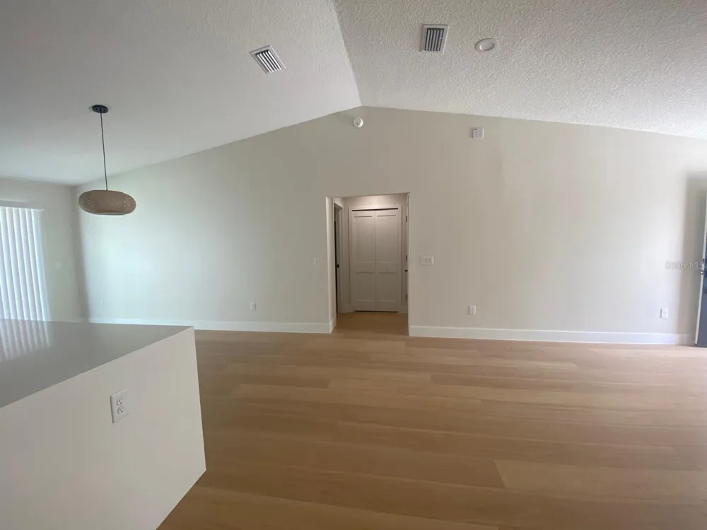 895 S CEDAR AVENUE Orange City, FL 32763