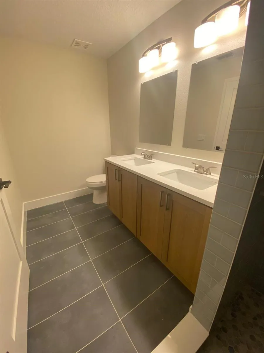 895 S CEDAR AVENUE Orange City, FL 32763