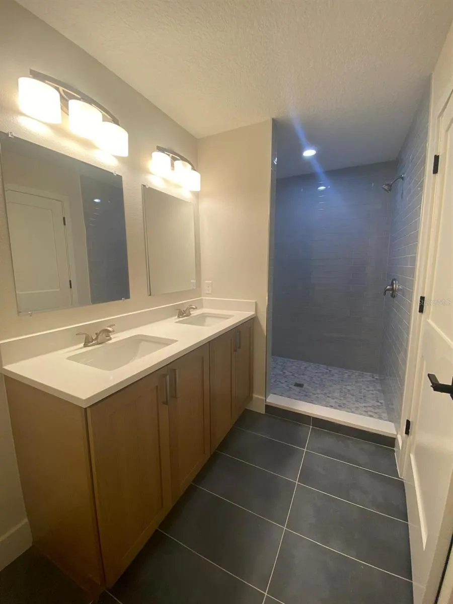 895 S CEDAR AVENUE Orange City, FL 32763