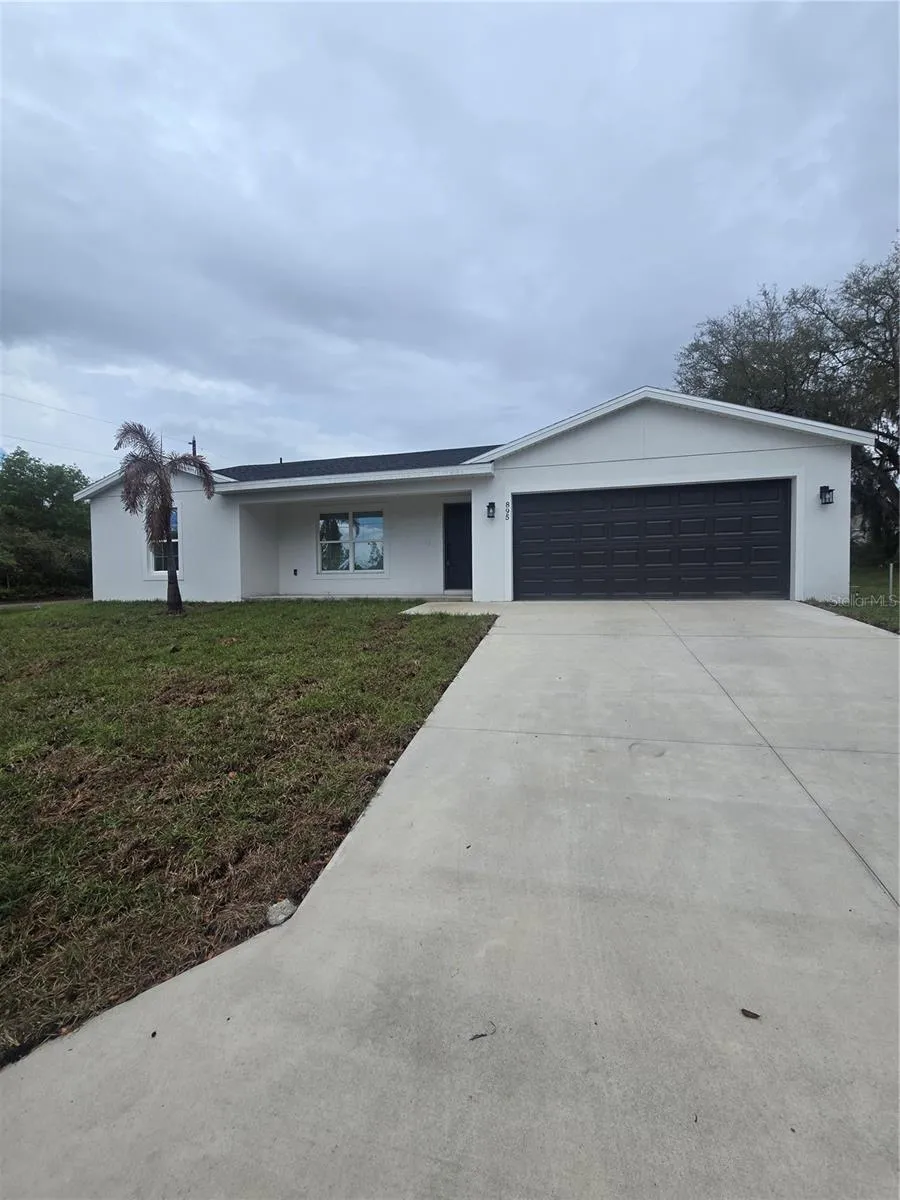 895 S CEDAR AVENUE Orange City, FL 32763