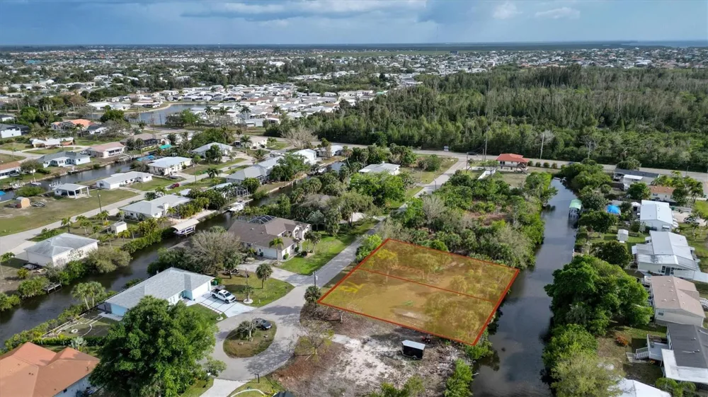 3015 BANYAN WAY Punta Gorda, FL 33950