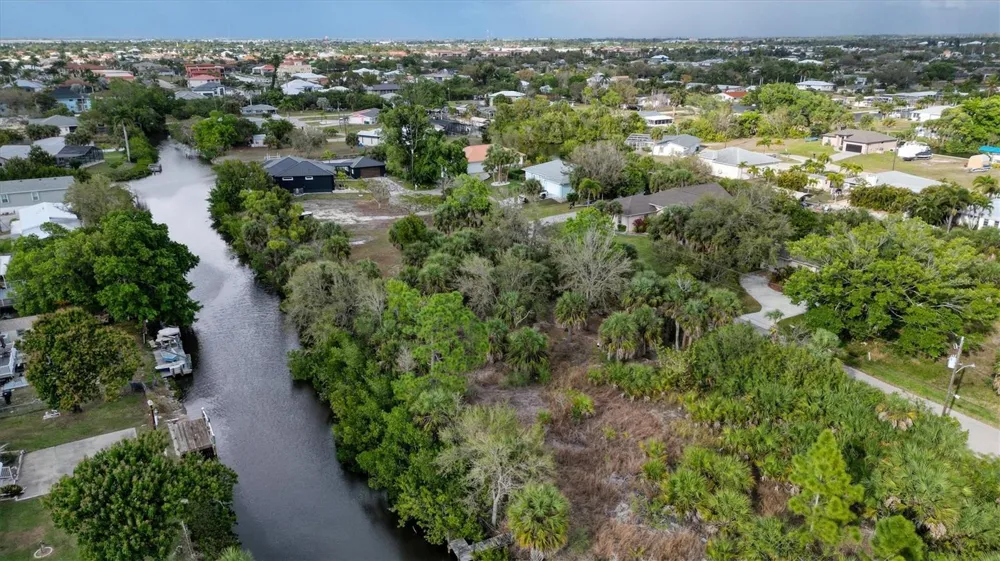 3015 BANYAN WAY Punta Gorda, FL 33950
