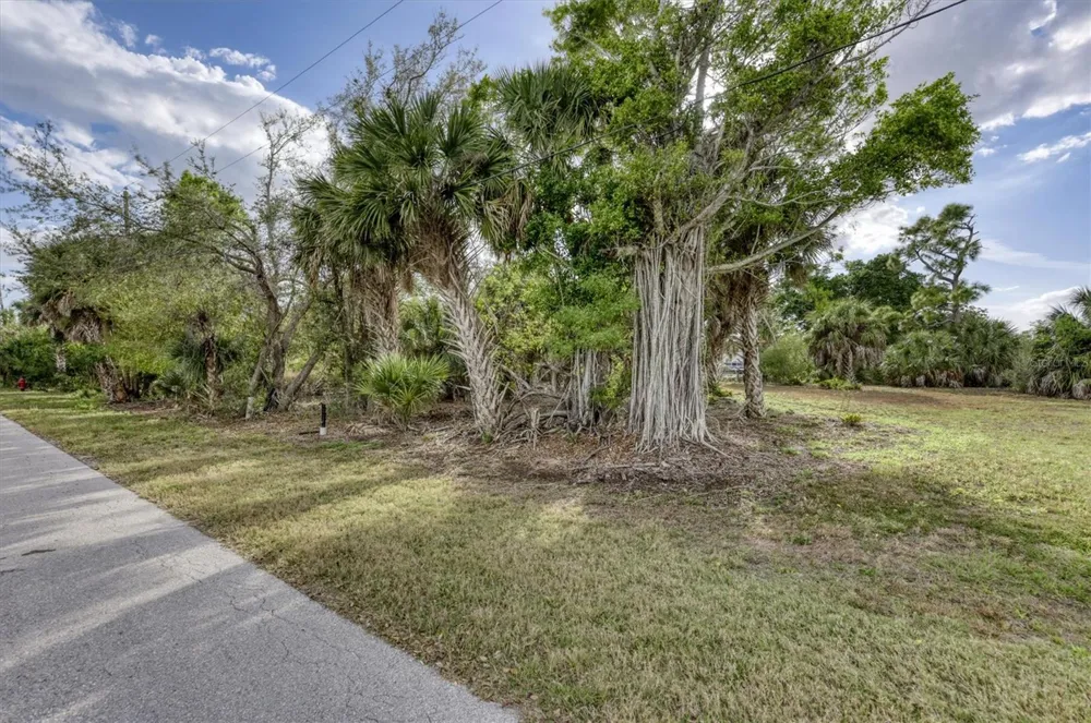 3015 BANYAN WAY Punta Gorda, FL 33950