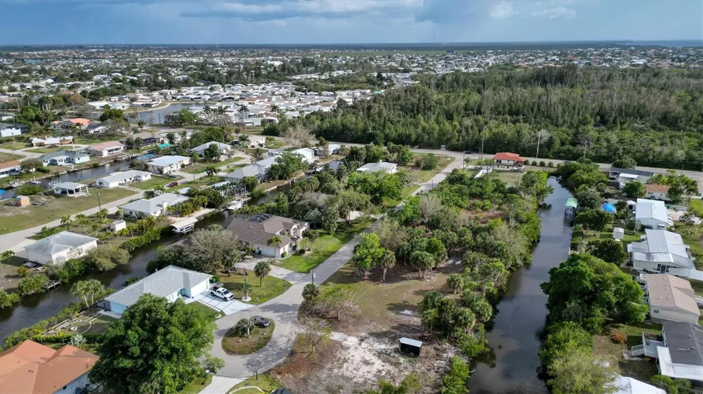 3015 BANYAN WAY Punta Gorda, FL 33950