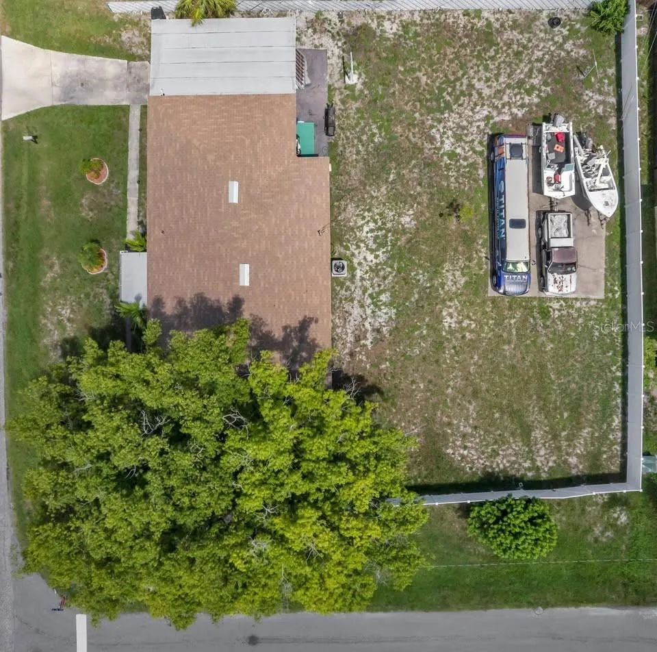 5230 11TH AVENUE S Gulfport, FL 33707