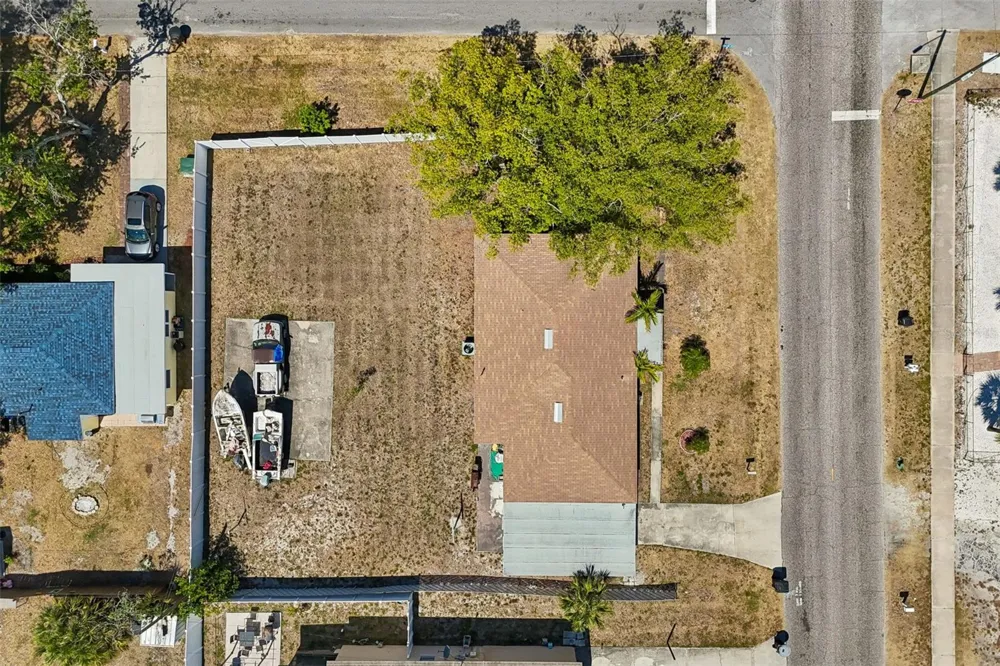 5230 11TH AVENUE S Gulfport, FL 33707
