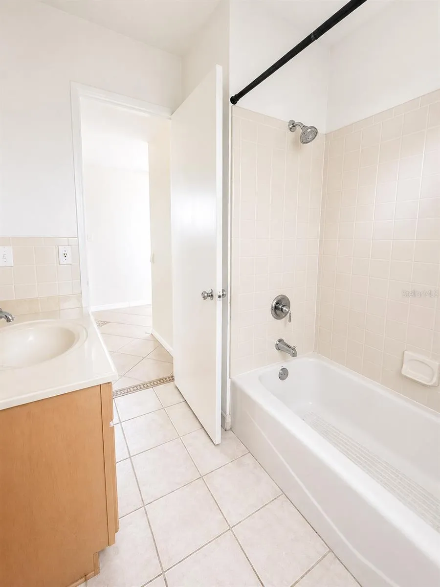 5230 11TH AVENUE S Gulfport, FL 33707