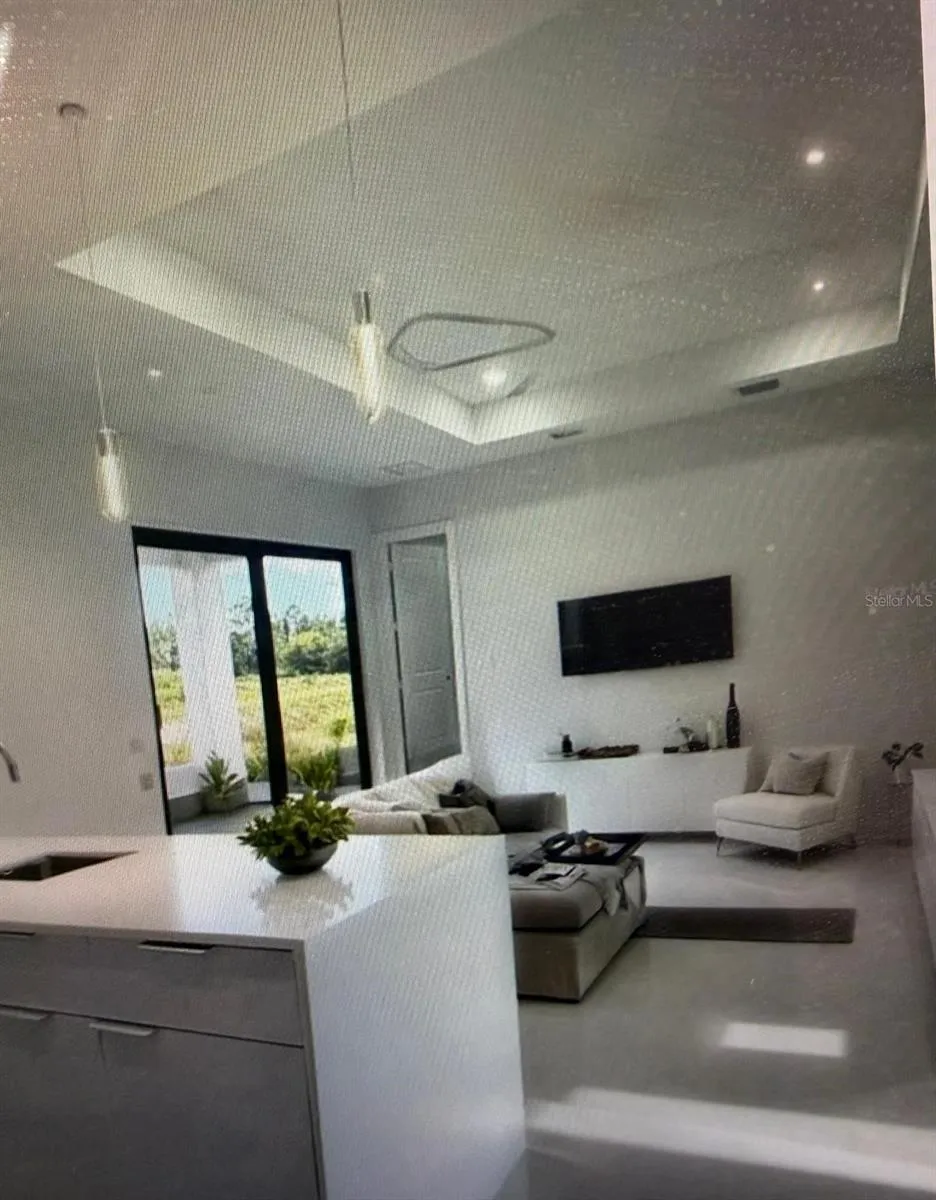 704 MINDORA AVENUE Lehigh Acres, FL 33972