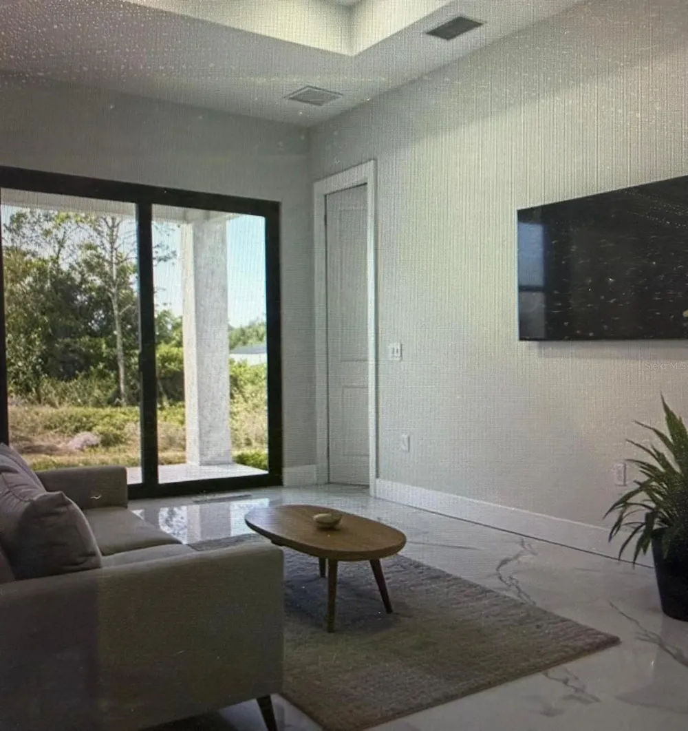 704 MINDORA AVENUE Lehigh Acres, FL 33972