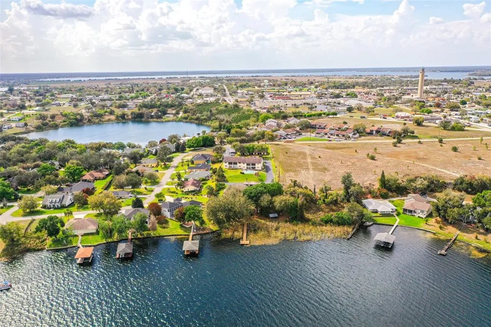 15 CHARLTON DRIVE #15 Lake Placid, FL 33852