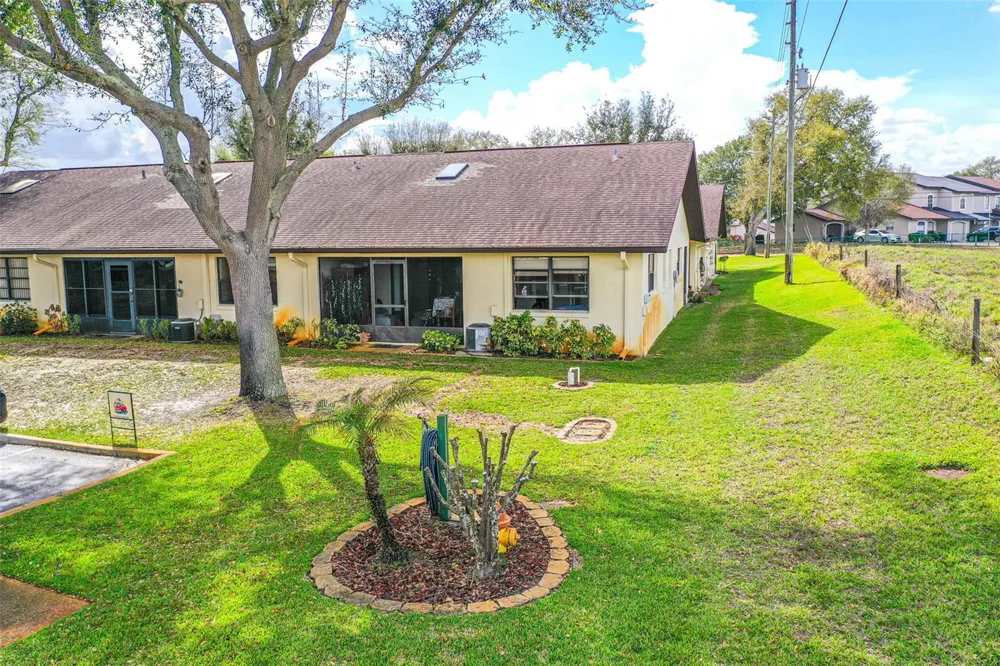 15 CHARLTON DRIVE #15 Lake Placid, FL 33852