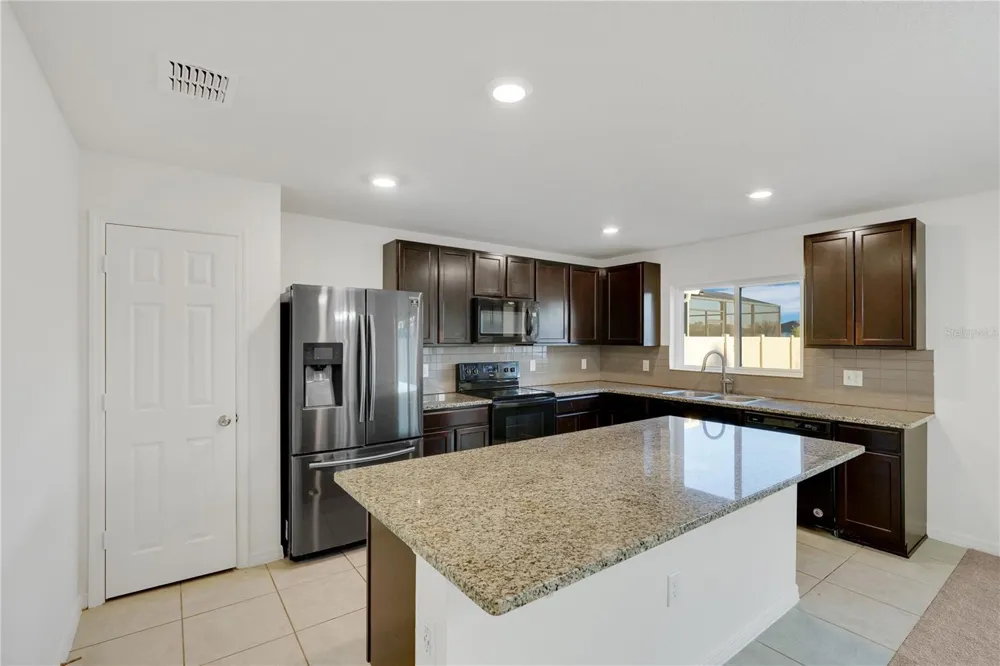 13916 RUSHING CREEK RUN Orlando, FL 32824