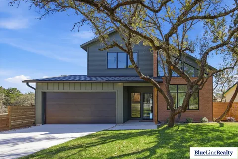 18305 Lake Oaks Drive