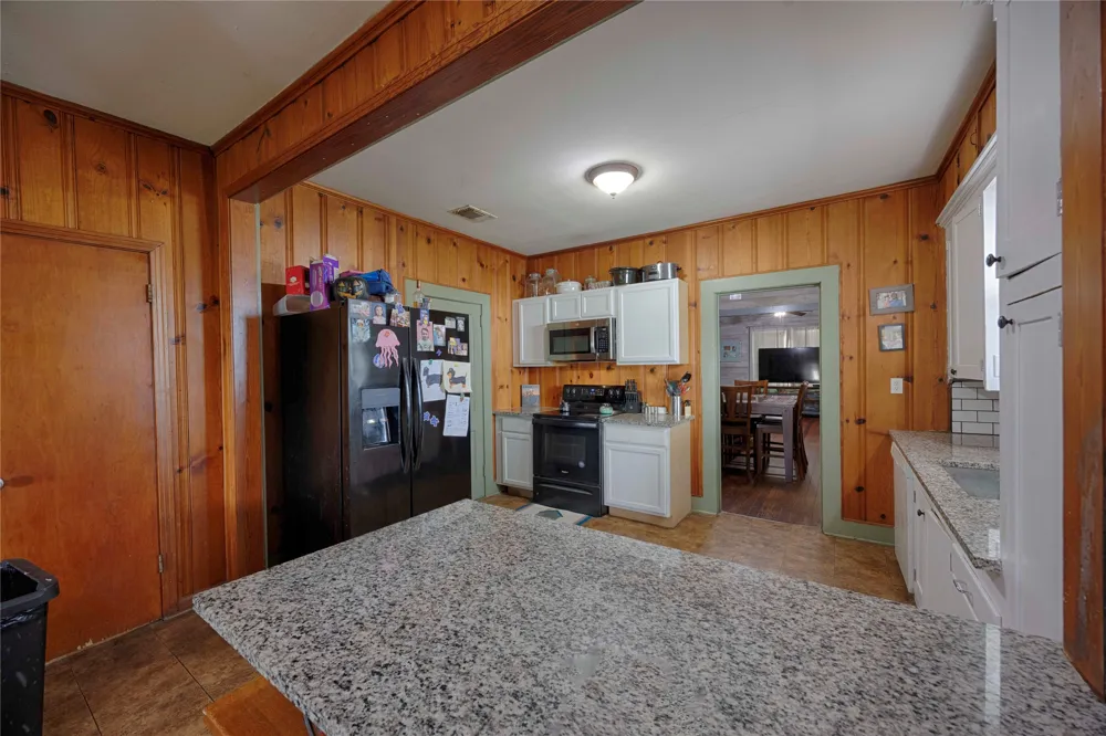 309 Anderson Street Schulenburg, TX 78956