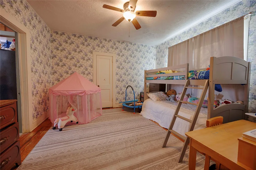309 Anderson Street Schulenburg, TX 78956