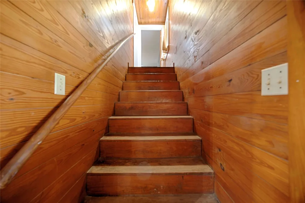 309 Anderson Street Schulenburg, TX 78956