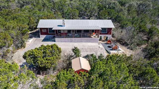 416 Canyon Oaks Dr. Concan, TX 78838
